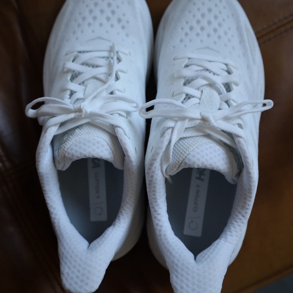 HOKA CLIFTON 9 - Picture 3 of 13
